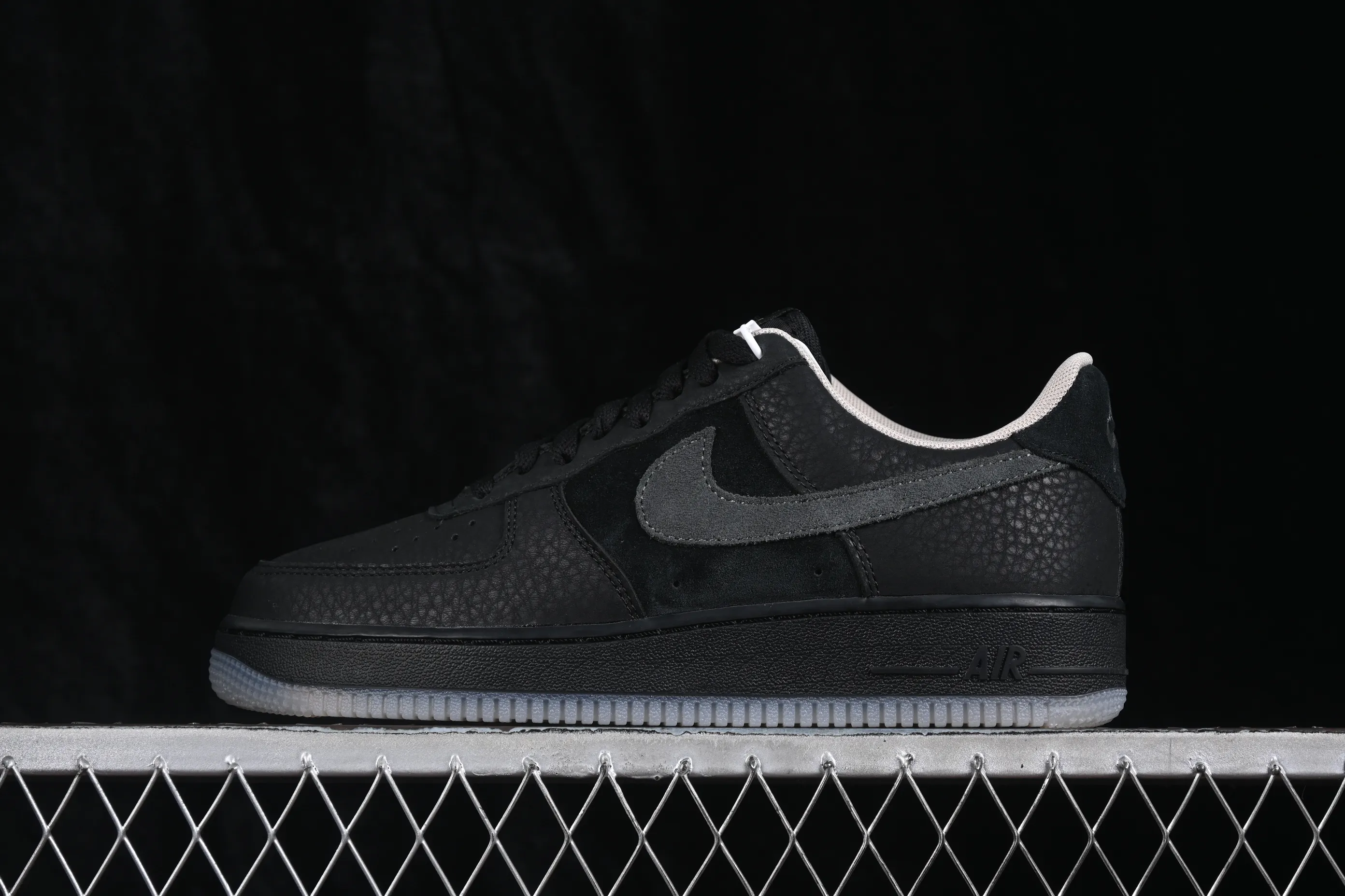 All categories Nk Air Force 1 Air Force series Nk Air Force 1 Low Air Force low-top Nike Air Force 1'07 Low Air Force 1 low-top casual sneakers IQ9791-001
